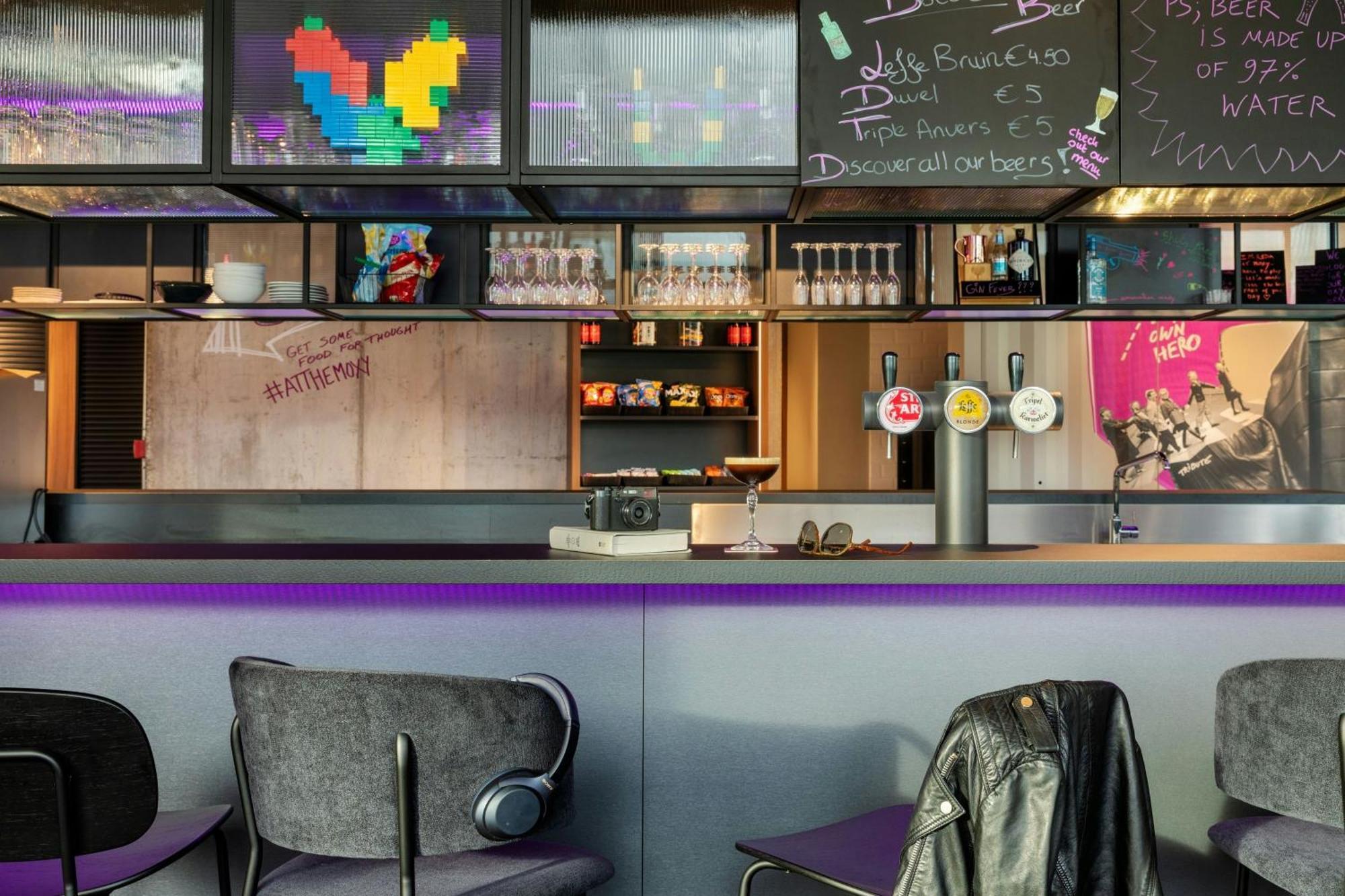 Moxy Antwerp Hotel Luaran gambar