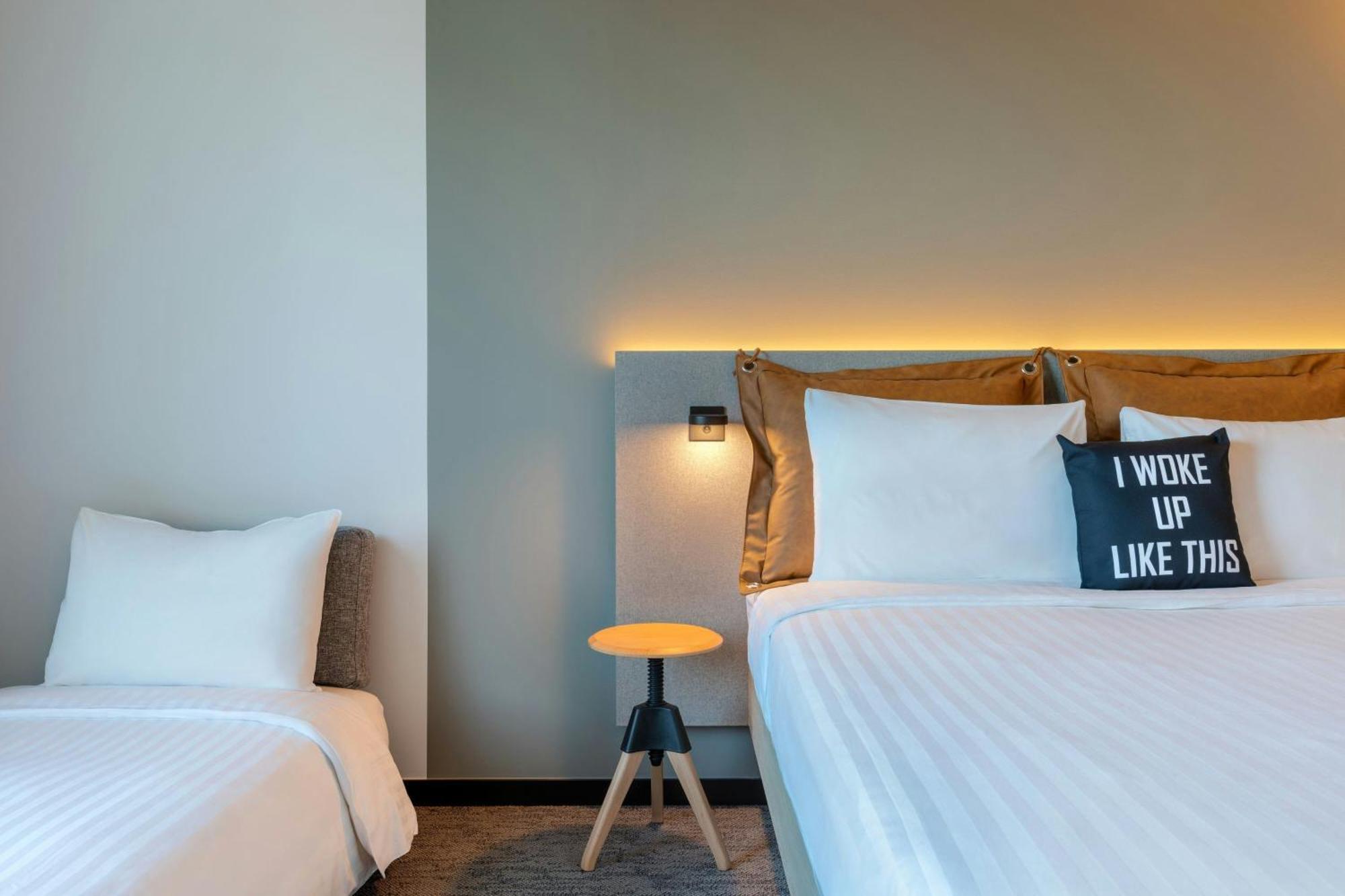 Moxy Antwerp Hotel Luaran gambar