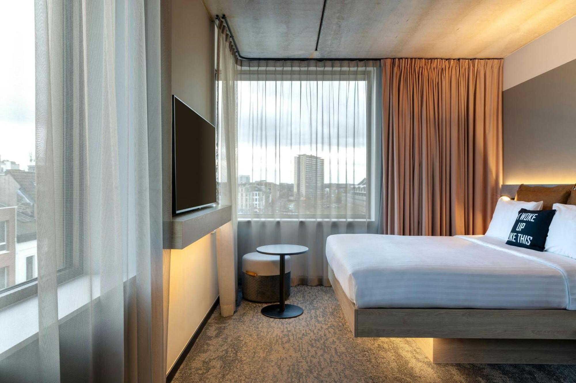 Moxy Antwerp Hotel Luaran gambar