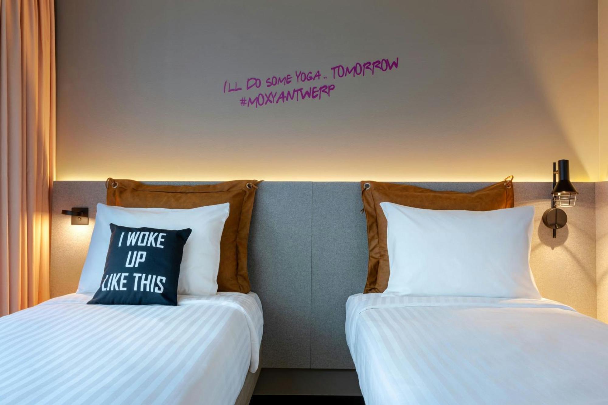 Moxy Antwerp Hotel Luaran gambar