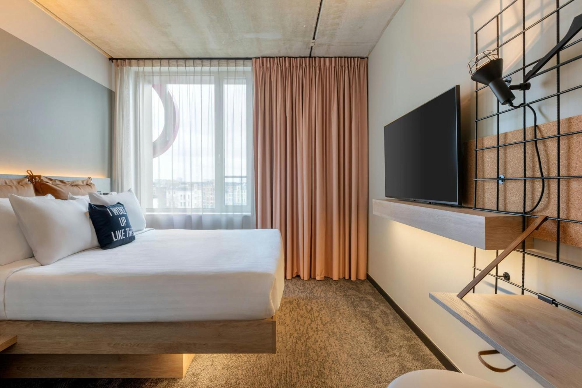 Moxy Antwerp Hotel Luaran gambar
