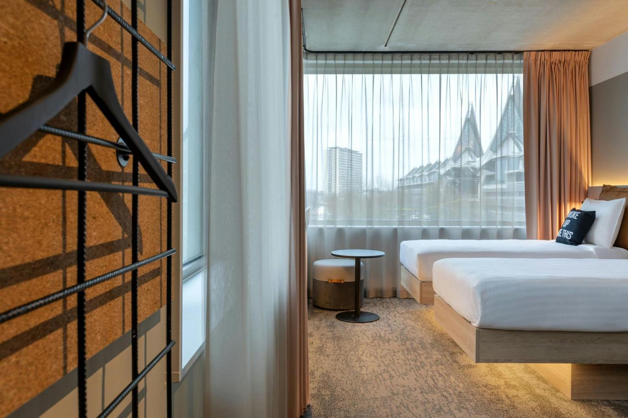 Moxy Antwerp Hotel Luaran gambar