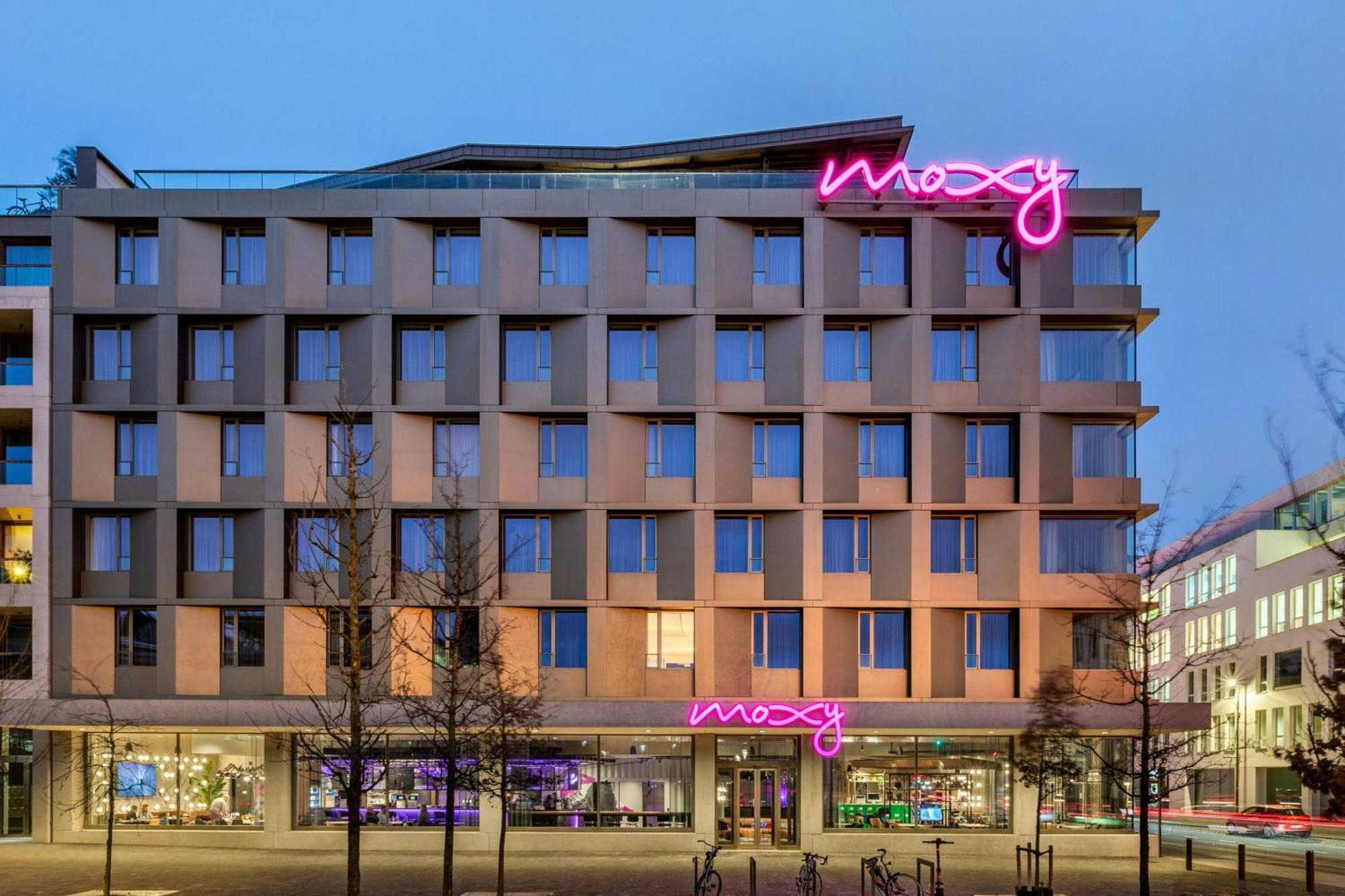 Moxy Antwerp Hotel Luaran gambar